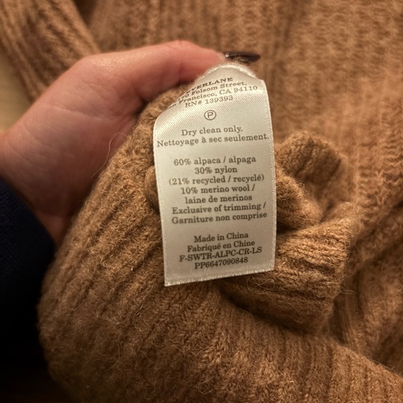Everlane Cocoon Crew in Alpaca - Camel - Picture 3 of 3